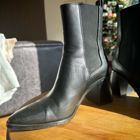 Zara Sleek Black Ankle Booties - Picture 3 of 13